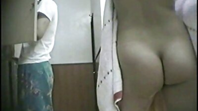 Sød sexet teenager prøver analt for første gang