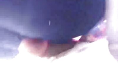 Halsen kneppet og derefter skruet i sexvideo